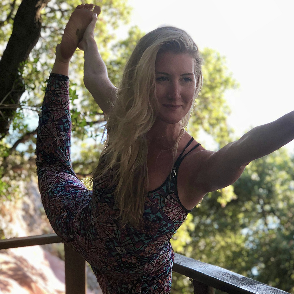 Dani Hickey Beauty of Being Retreat Dani Hickey | Ebbio